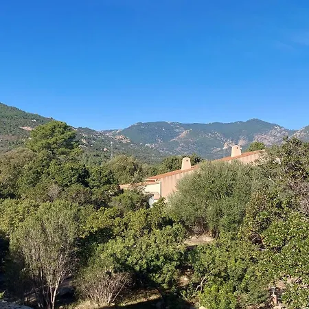 Апарт-отель Riviera Порто-Веккьо