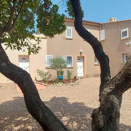 Riviera Апарт-отель