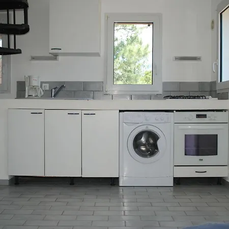 Riviera 2*