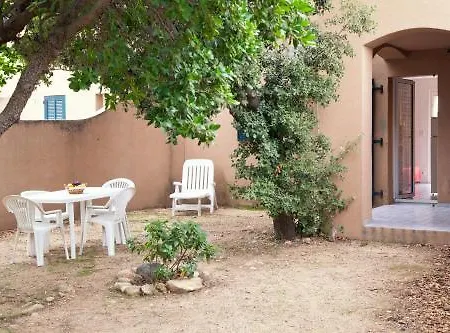 Riviera 2*