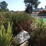 Riviera Ξενοδοχείο με διαμερίσματα 3*