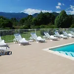 Riviera Ξενοδοχείο με διαμερίσματα 3*