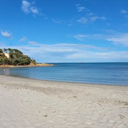 מלון דירות Riviera 3*