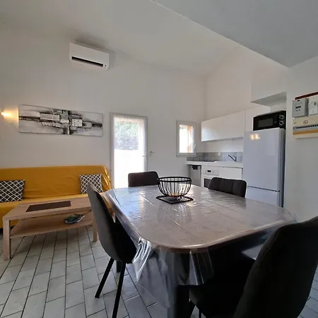 Riviera Aparthotel 3*