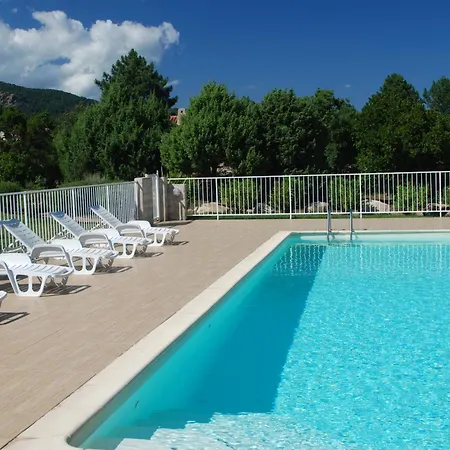 Riviera Apart Otel 3*