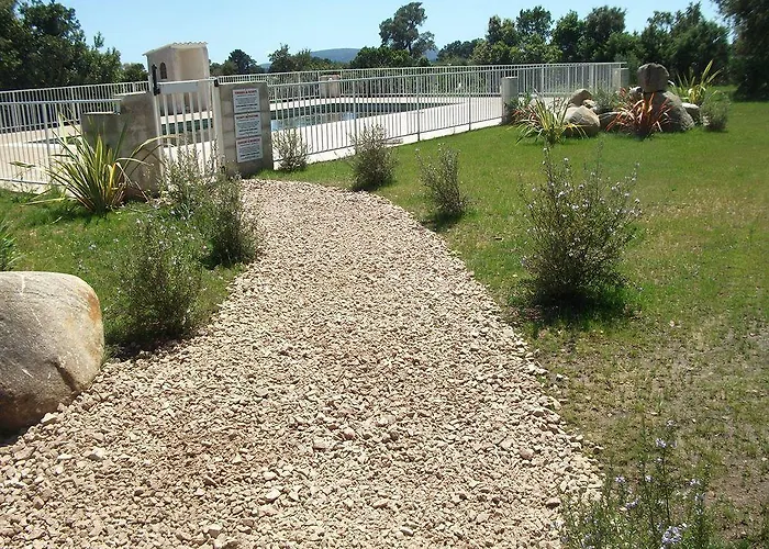 Riviera Hotel apartamentowy 3*