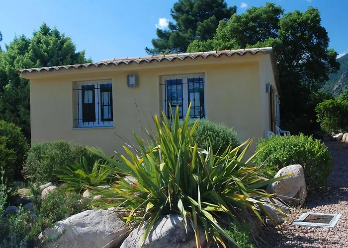 Hotel apartamentowy Riviera 3*