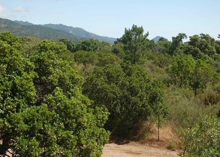 Riviera Hotel apartamentowy 3*